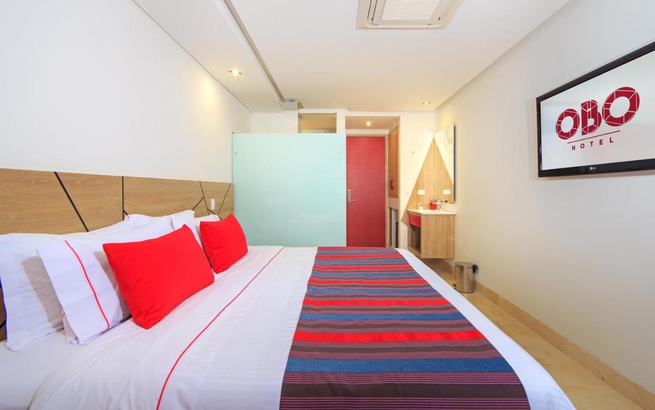 Obo Hotel Меделин Екстериор снимка